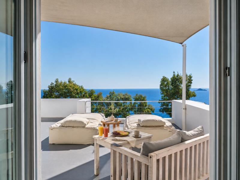 Santorini Heights image