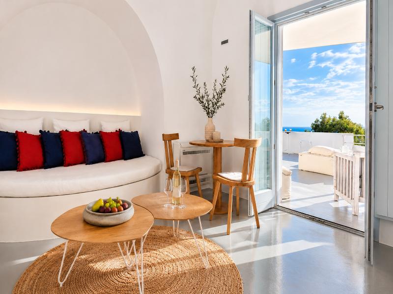 Santorini Heights image