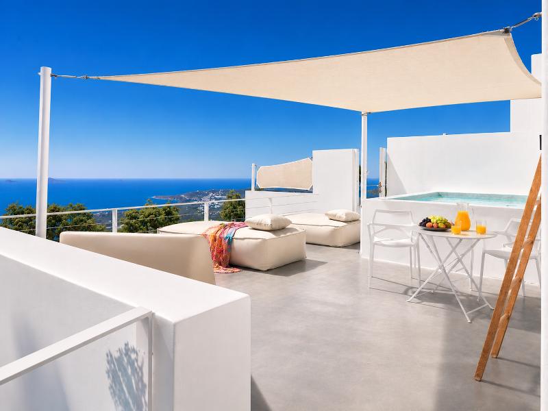 Santorini Heights image