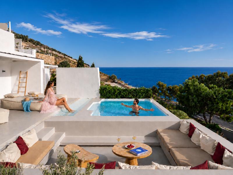 Santorini Heights image