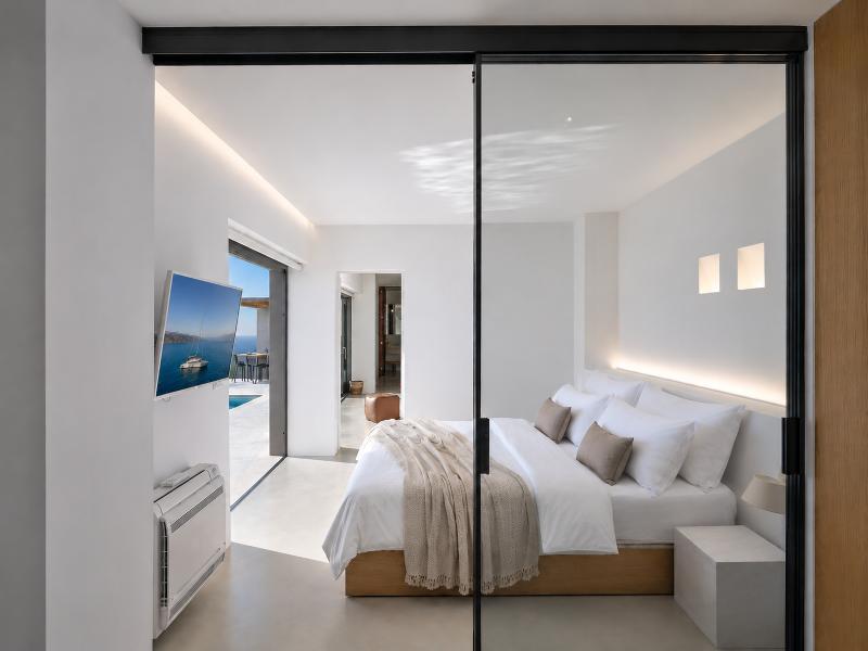 Santorini Heights image