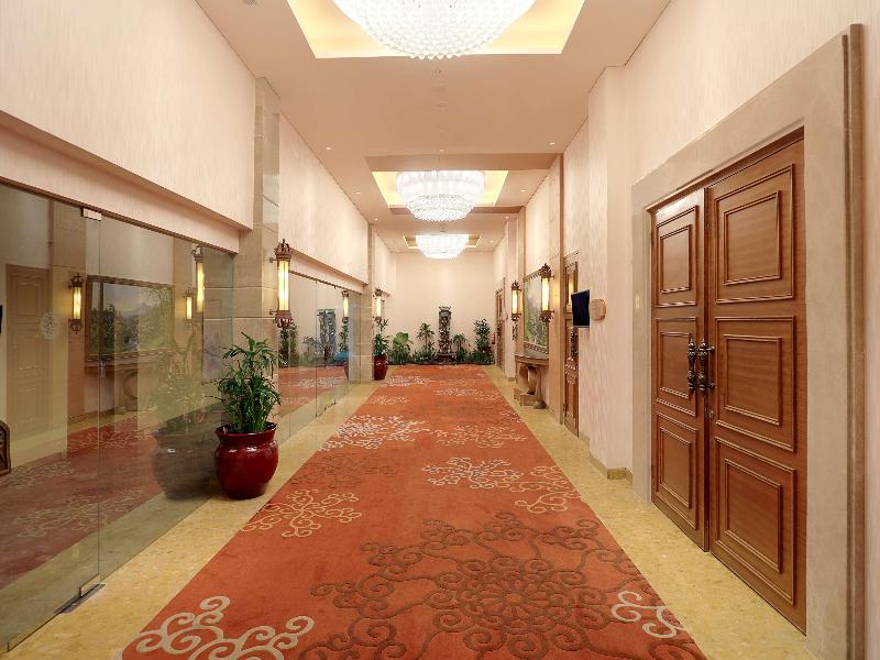 Seres Springs Resort And Spa image