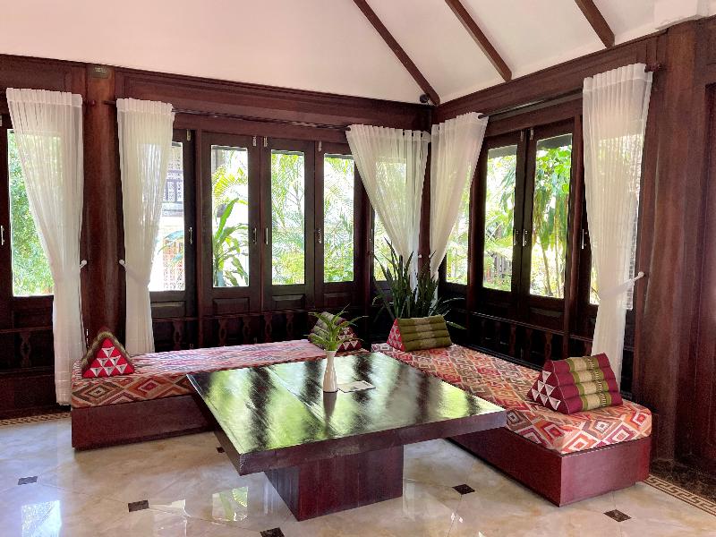 Parasol Blanc Hotel image