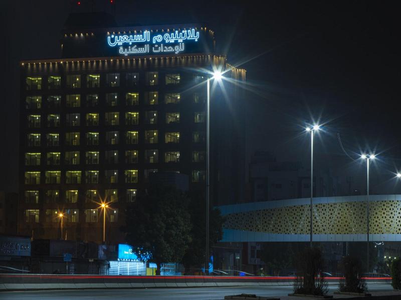 Platinum Suites Hotel Apartments image