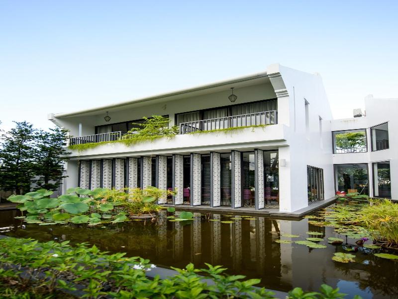 Senvila Boutique Resort image