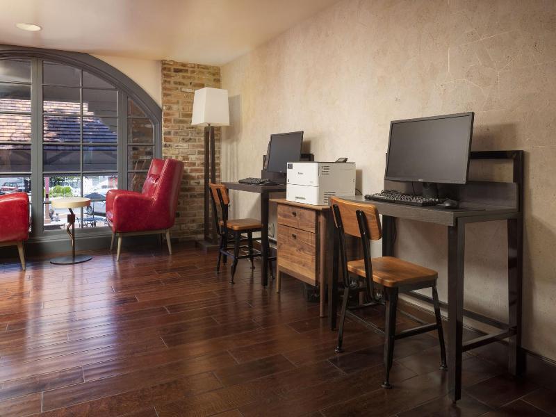 Hotel Corque image