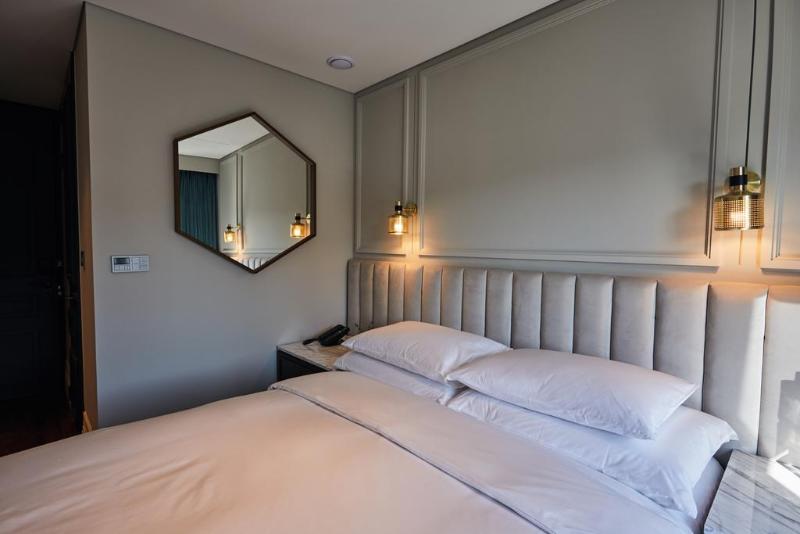  Crescendo Seoul managed by Accor & Ambassador