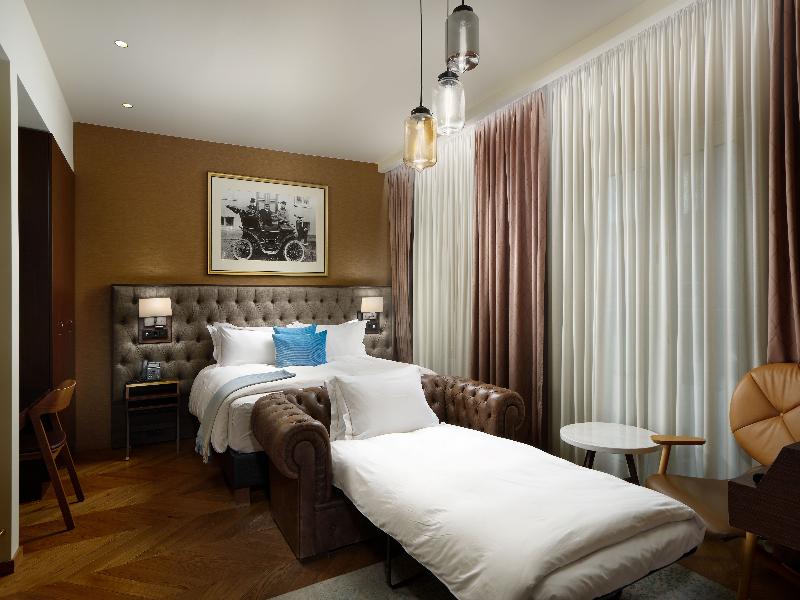 Reykjavik Konsulat Hotel Curio Collection by Hilto image