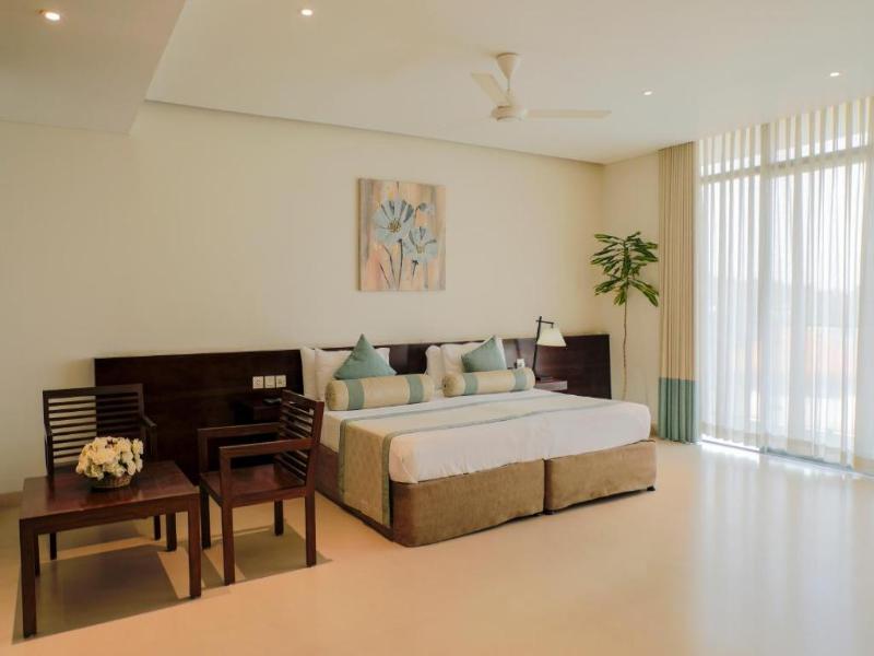 Oak Ray Heritage Hotel image