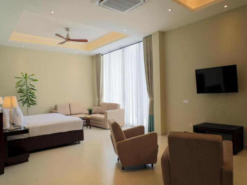 Oak Ray Heritage Hotel image
