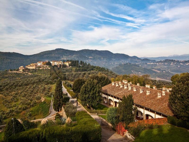 Tenuta Di Artimino Apartments image