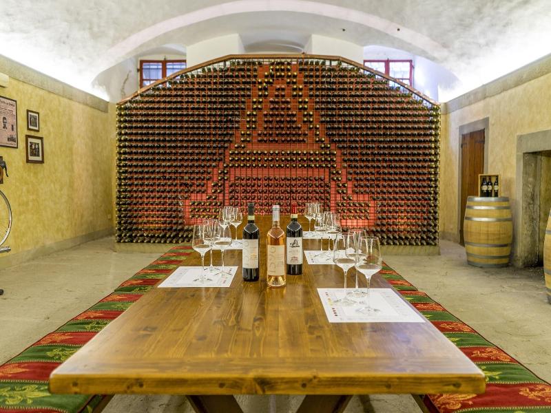 Tenuta Di Artimino Apartments image