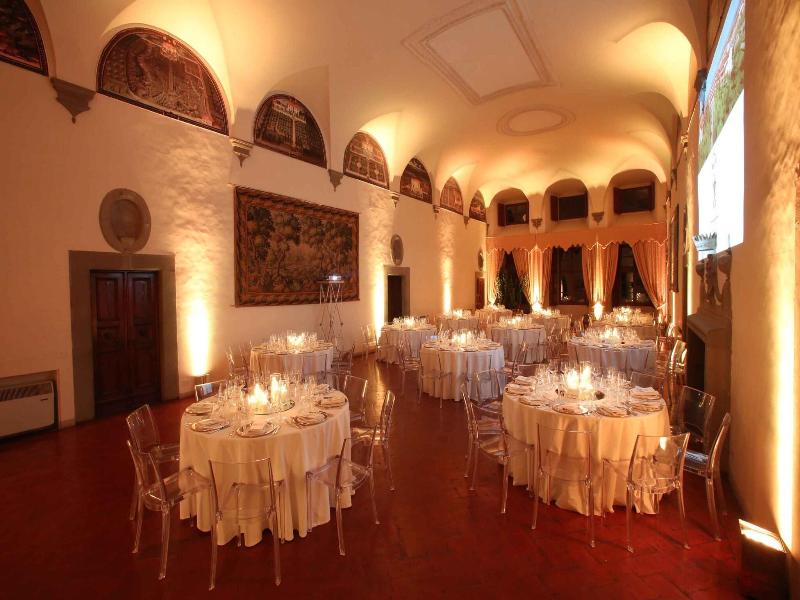 Tenuta Di Artimino Apartments image