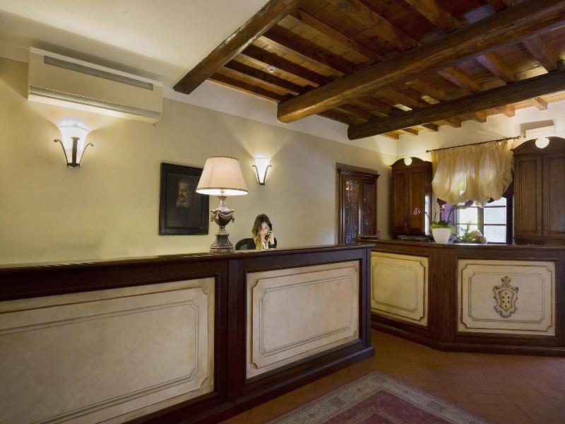 Tenuta Di Artimino Apartments image