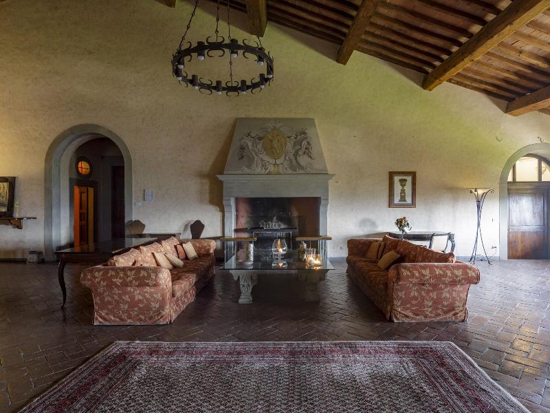 Tenuta Di Artimino Apartments image