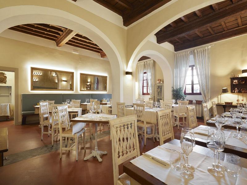 Tenuta Di Artimino Apartments image