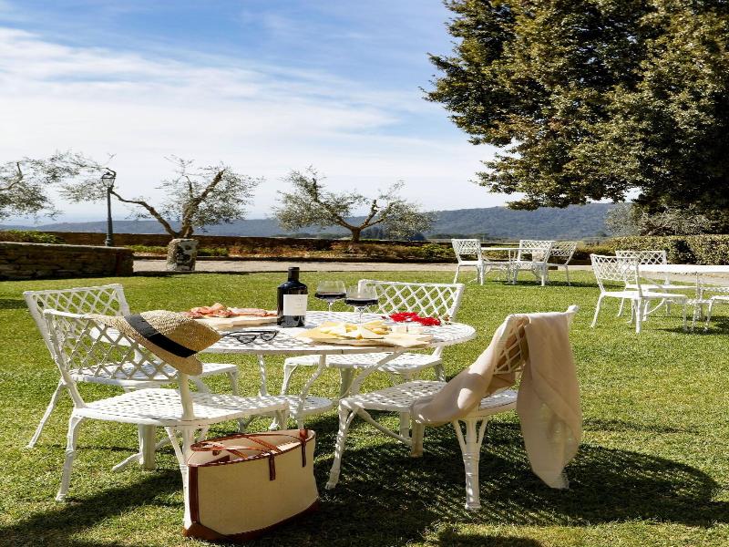 Tenuta Di Artimino Apartments image