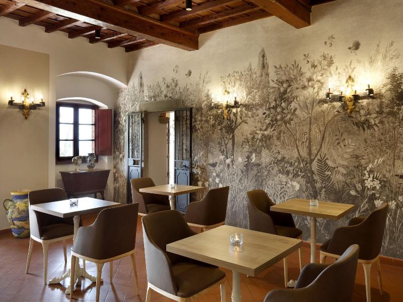 Tenuta Di Artimino Apartments image