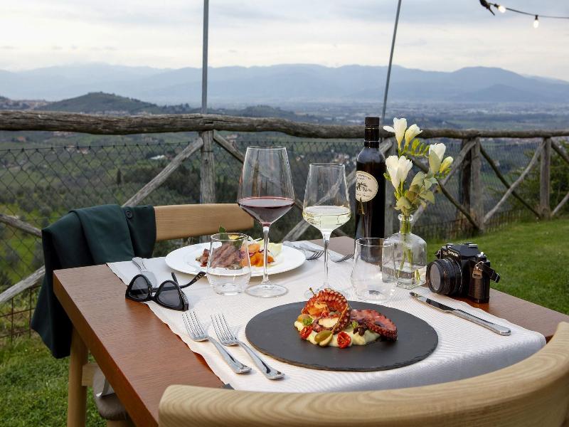 Tenuta Di Artimino Apartments image