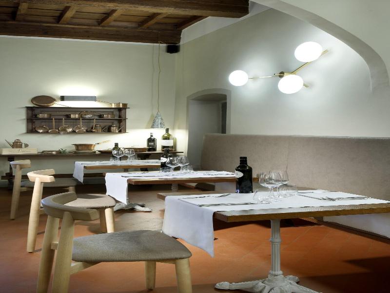Tenuta Di Artimino Apartments image