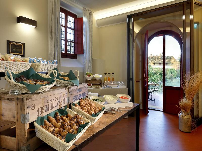 Tenuta Di Artimino Apartments image