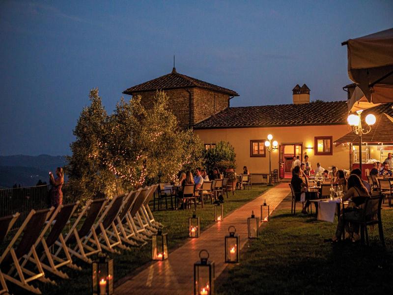 Tenuta Di Artimino Apartments image
