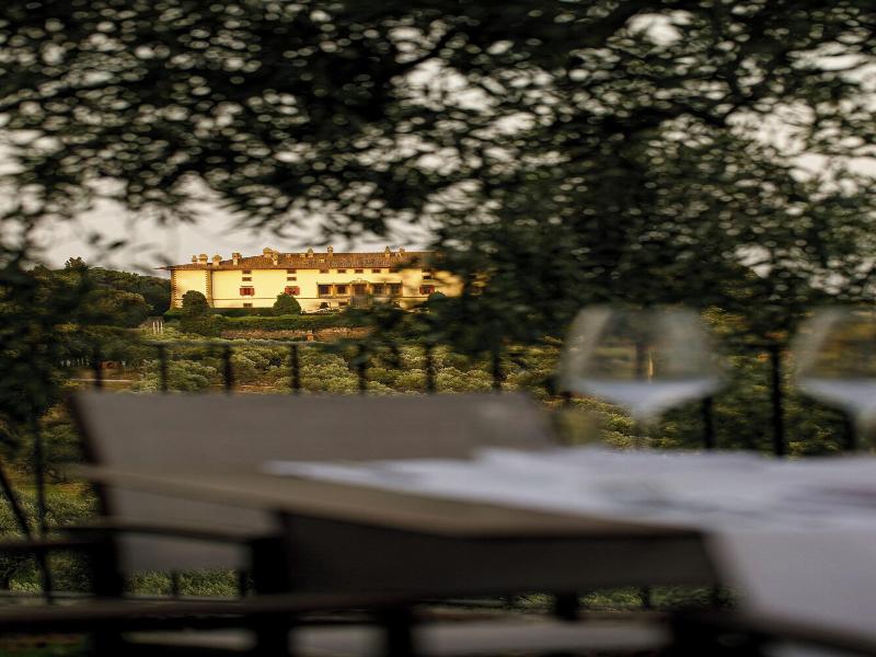 Tenuta Di Artimino Apartments image