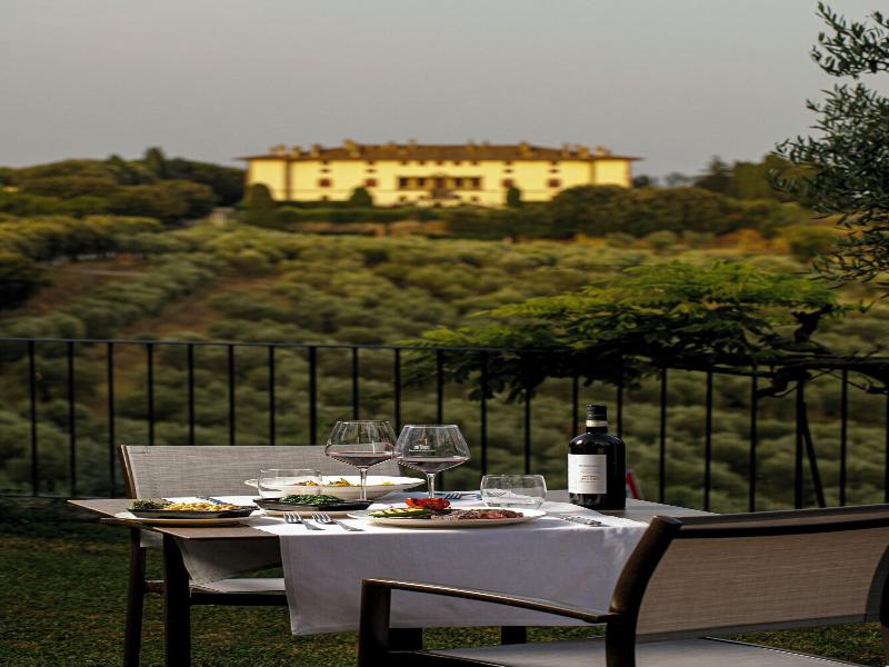 Tenuta Di Artimino Apartments image
