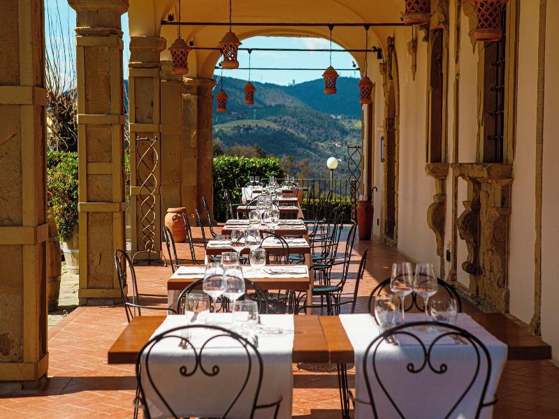 Tenuta Di Artimino Apartments image
