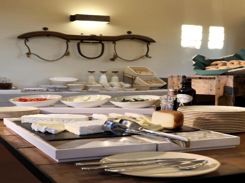 Tenuta Di Artimino Apartments image