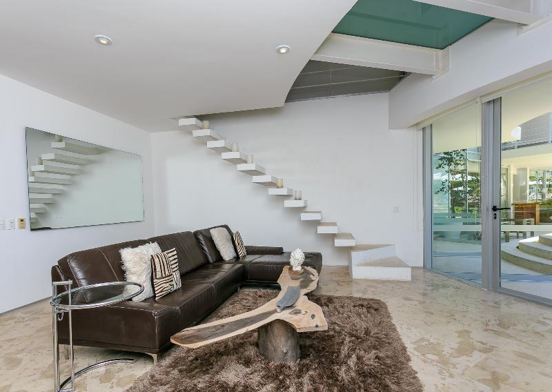 Magia By Riviera Rentals