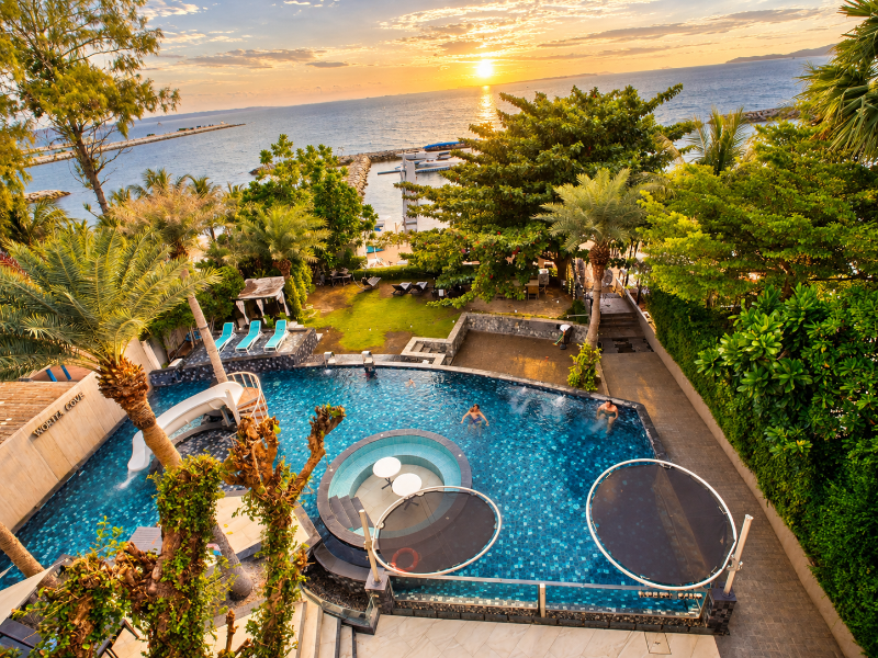 Worita Cove Hotel 2