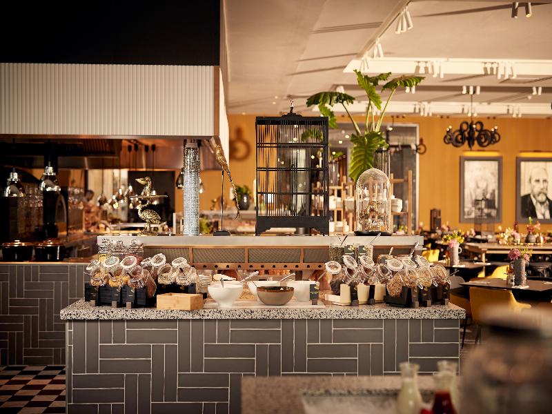 Van der Valk Hotel Amsterdam - Amstel image