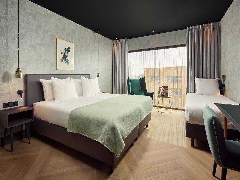 Van der Valk Hotel Amsterdam - Amstel image