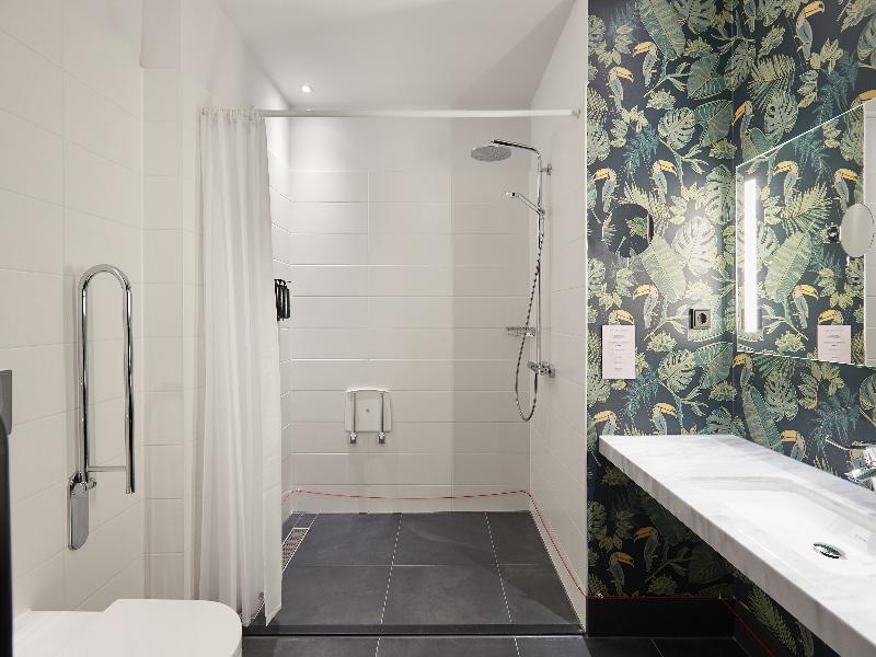 Van der Valk Hotel Amsterdam - Amstel image