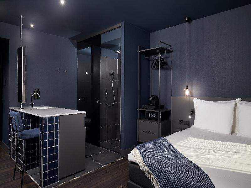 Van der Valk Hotel Amsterdam - Amstel image