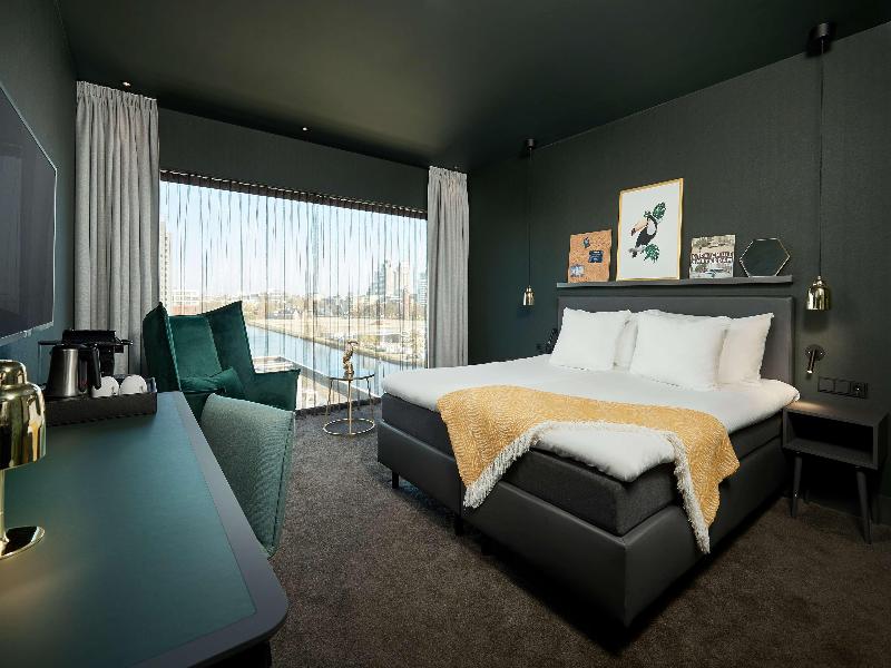 Van der Valk Hotel Amsterdam - Amstel image