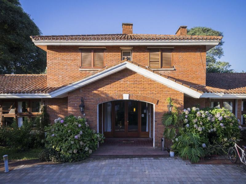 Hosteria del Pescador image