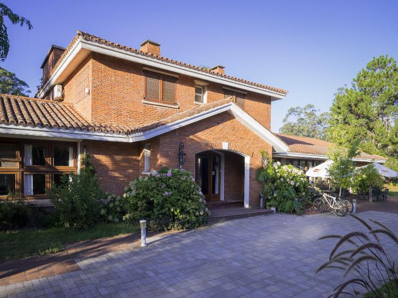 Hosteria del Pescador image