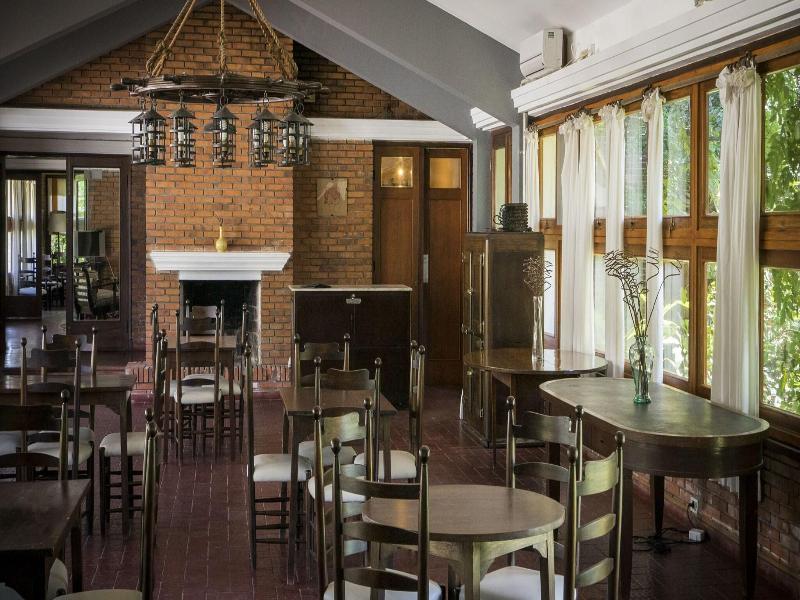 Hosteria del Pescador image
