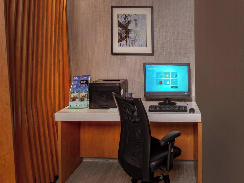 Springhill Suites Centreville Chantilly image