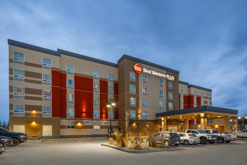 Best Western Plus Hinton Inn & Suites image