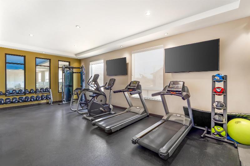 Best Western Plus Hinton Inn & Suites image