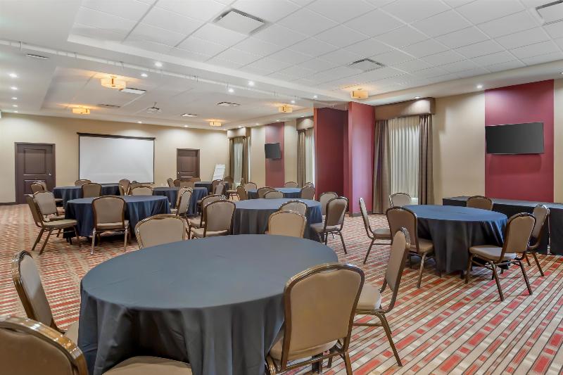 Best Western Plus Hinton Inn & Suites image