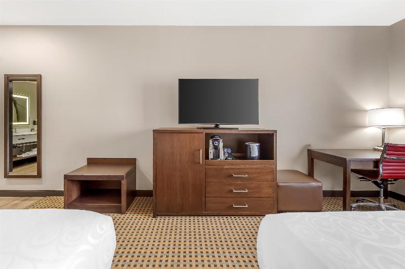 Best Western Plus Hinton Inn & Suites image