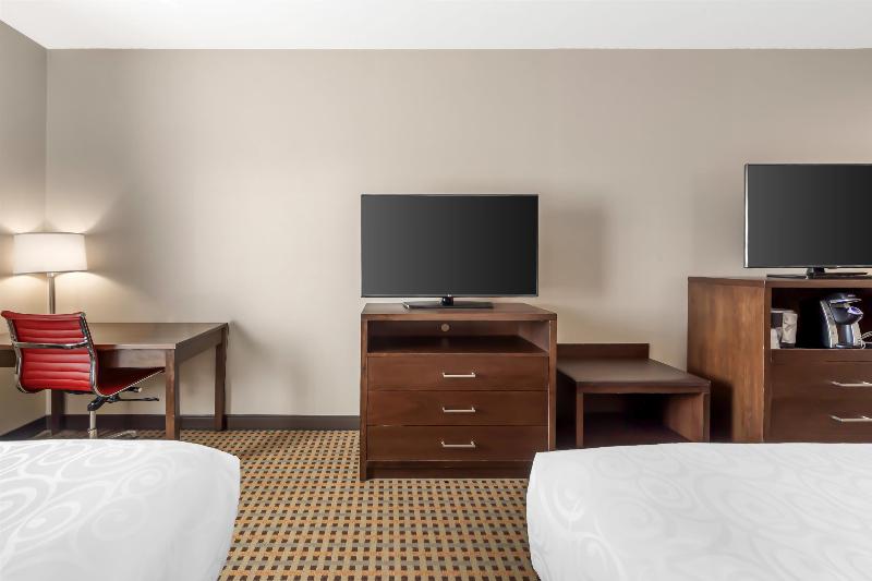 Best Western Plus Hinton Inn & Suites image