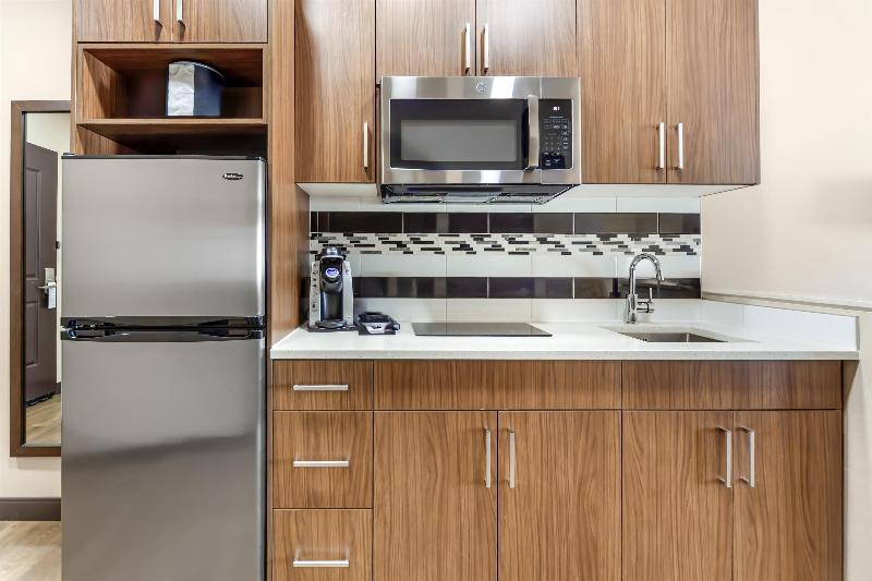 Best Western Plus Hinton Inn & Suites image