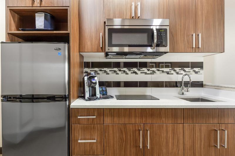 Best Western Plus Hinton Inn & Suites image