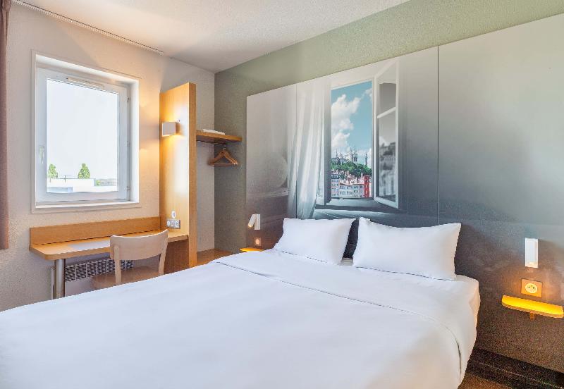 B&B Hôtel LYON Saint-Bonnet Mi-Plaine image