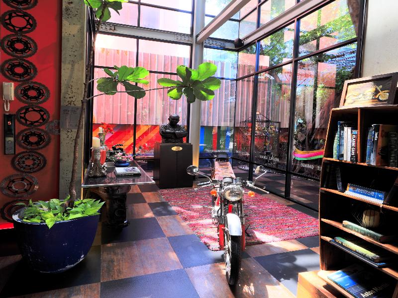 Mestyle Garage Hotel Bangkok image